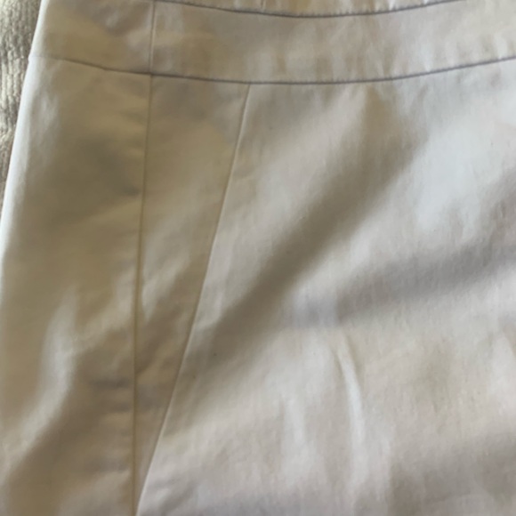 Ann Taylor a-line white skirt Sz 8 - Picture 2 of 10